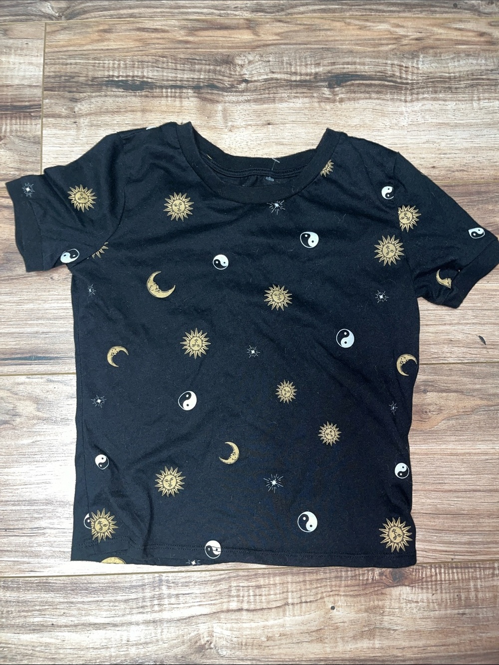 Women’s XS Celestial Print Black Crop Top